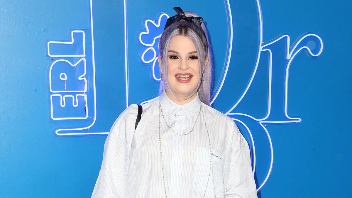 Kelly Osbourne Reveals Expecting a Baby Boy With Boyfriend Sid Wilson Pregnant 2