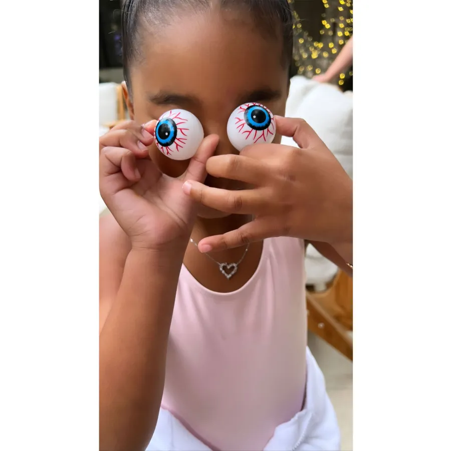 Khloe Kardashian Documents a Sweet Cousin Halloween Party 17