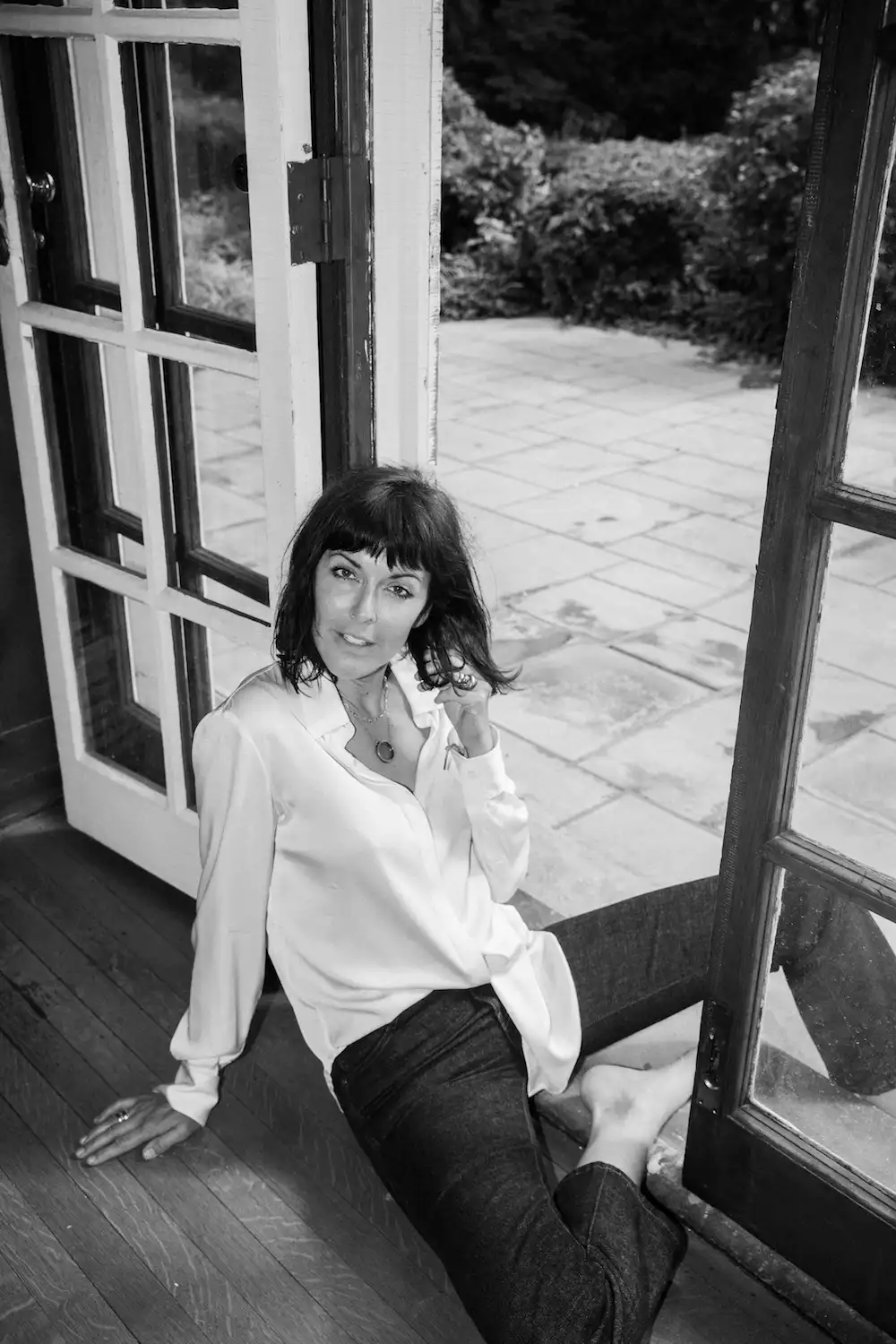 Interior Designer Leanne Ford Shares Her Tips For Making Your Replica Luxury Handbag Fresh and Cozy