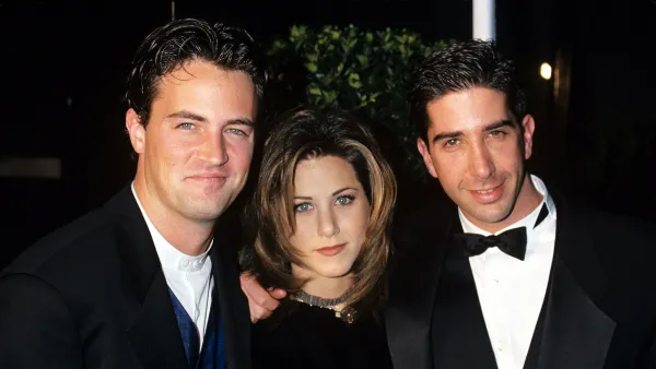 Matthew Perry Was Only Sober for Season 9 of ‘Friends’- The Biggest Revelations About the Show in His Book Promo- Matthew Perry’s Book Reveals He Was Only Sober for 1 Season of ‘Friends’ 056PEOPLES CHOICE AWARDS IN LOS ANGELES, AMERICA - 1995