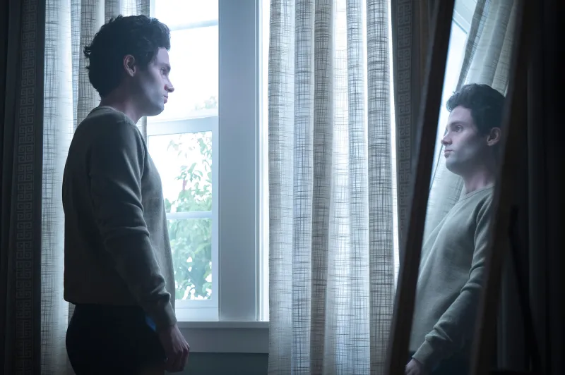 Penn Badgley Debuts on TikTok With Taylor Swift-Themed Nod to His You Character 4