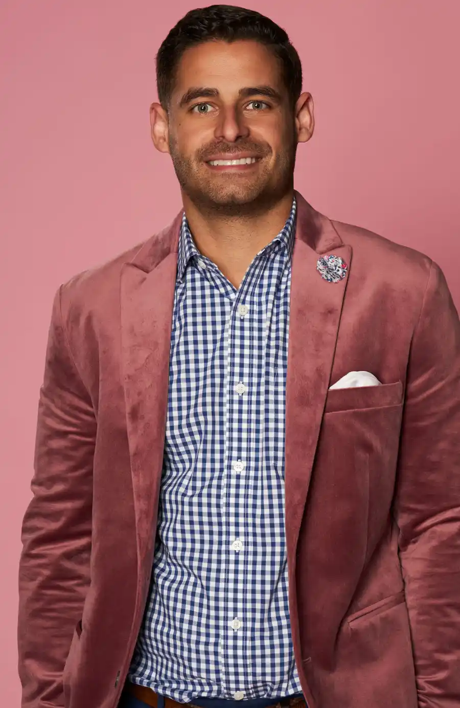 Pods Up! Meet the ‘Love Is Blind’ Season 3 Cast: Photos