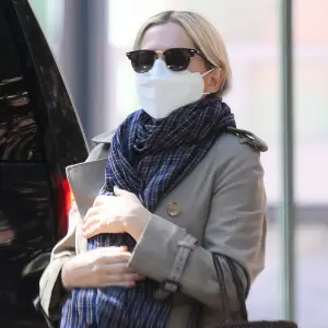 Pregnant Michelle Williams’ Baby Bump Album Ahead of 3rd Child- Photos 16