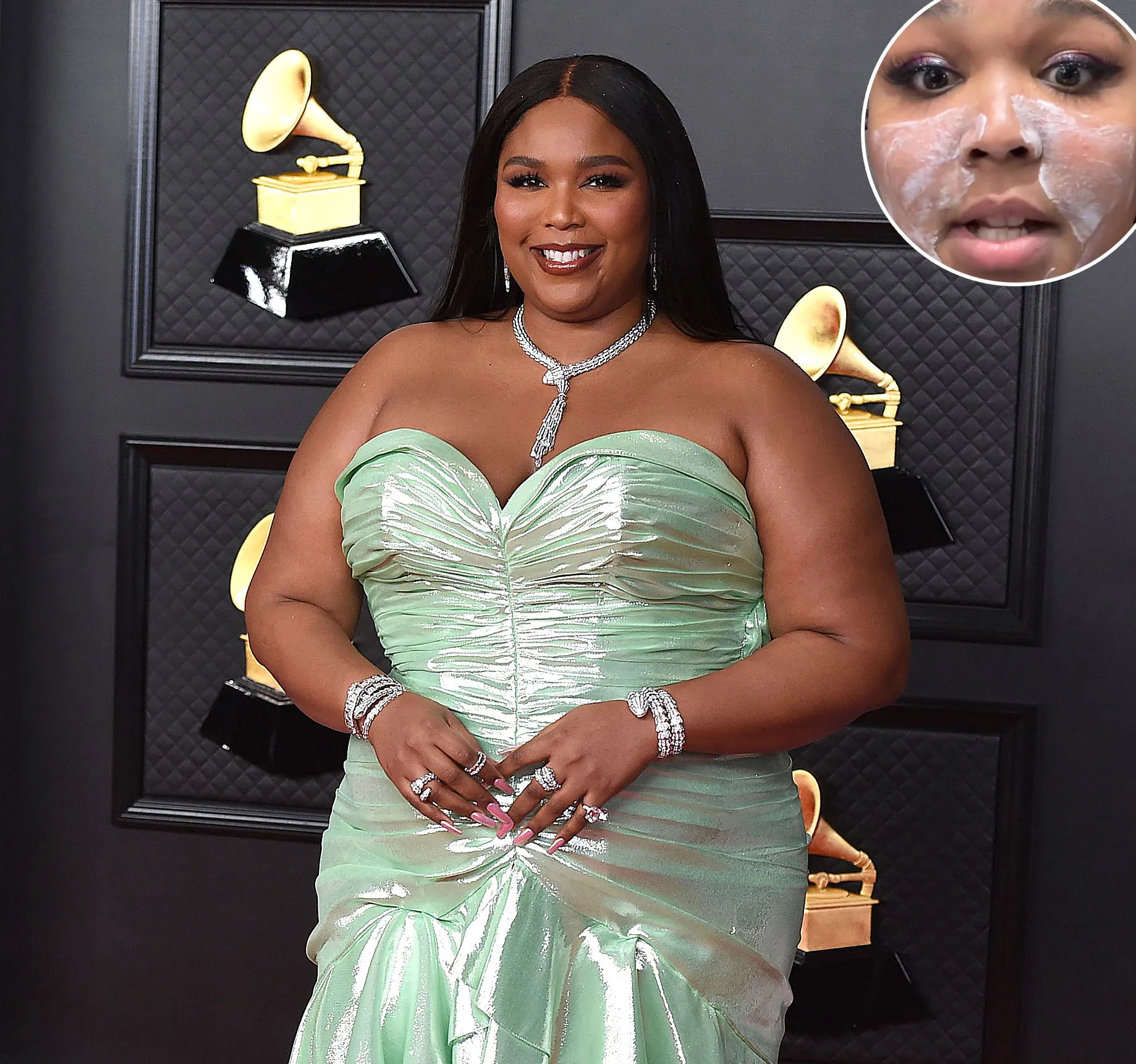 Promo Lizzo Gets Unready With Her TikTok Followers Talks Skin Issues on Tour
