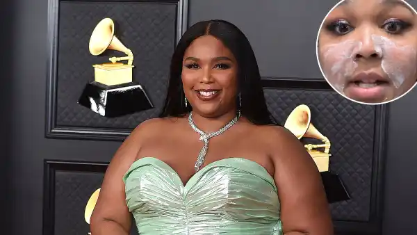 Promo Lizzo Gets Unready With Her TikTok Followers Talks Skin Issues on Tour