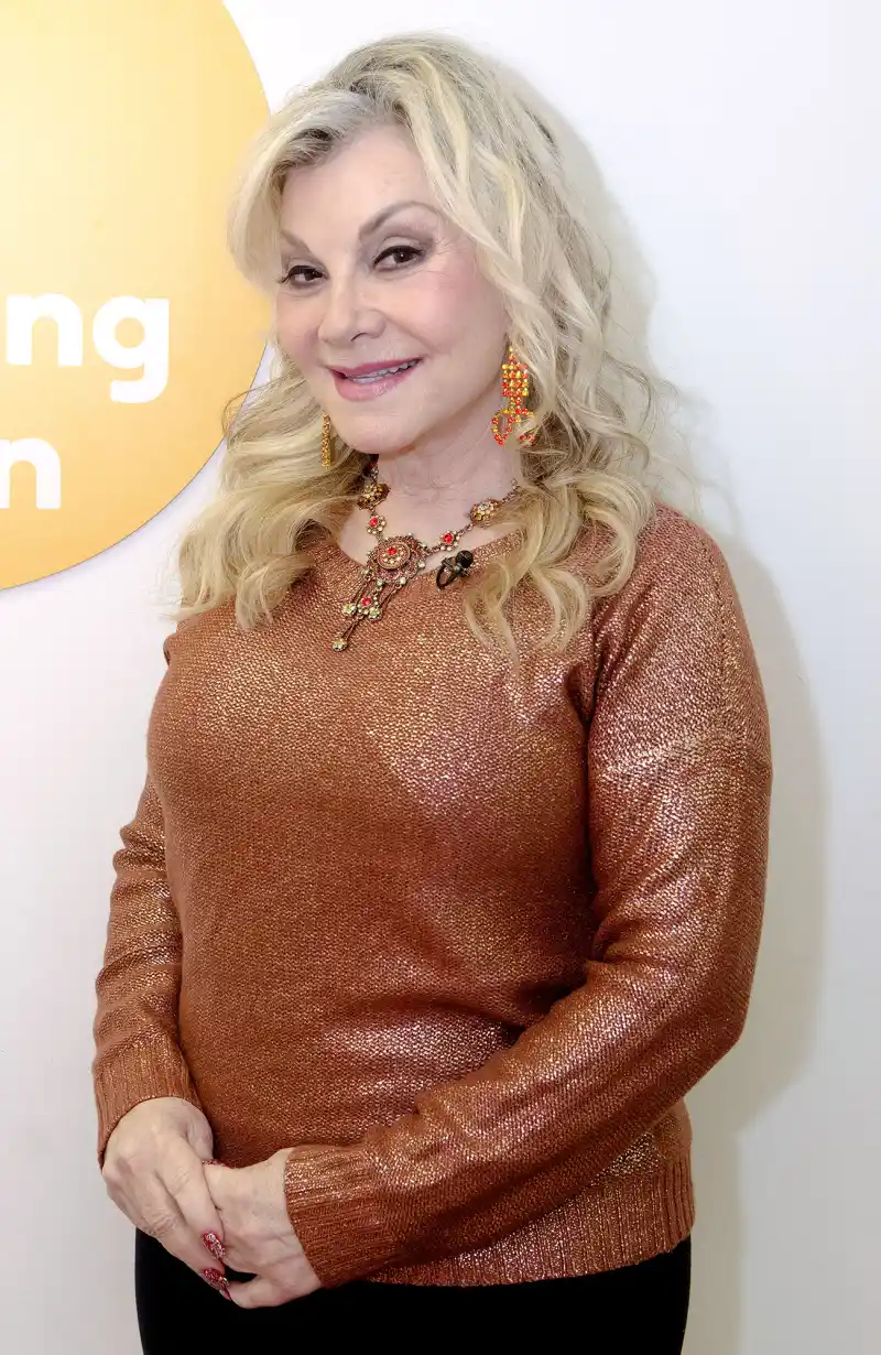 Stella Parton Celebs Pay Tribute to Late Country Icon Loretta Lynn