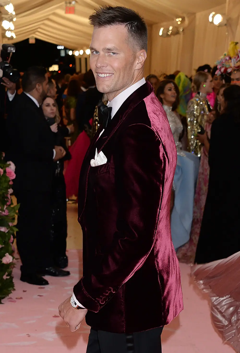 Tom Brady Pokes Fun at His &lsquo;Old Age&rsquo; in Hilarious New Commercial Amid Giselle Bundchen Split Rumors 06