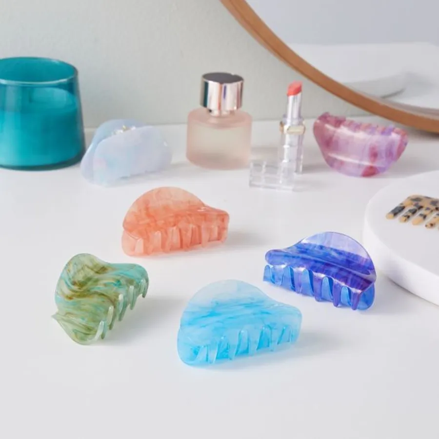 early-holiday-gifts-for-her-target-claw-clips