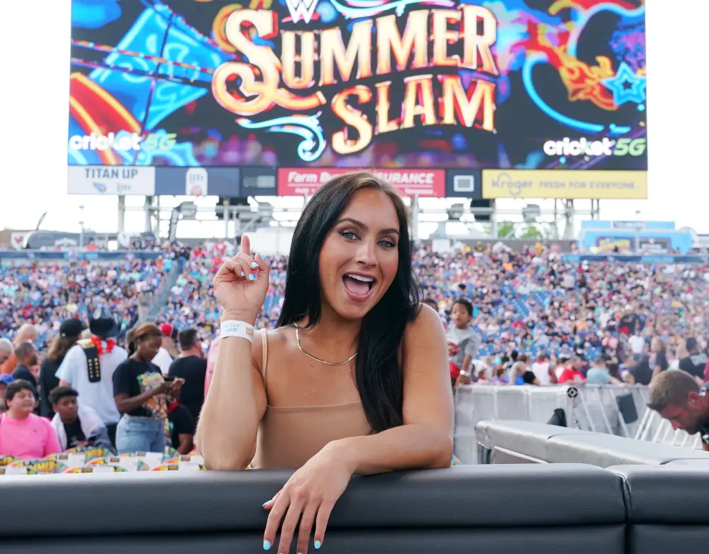 &lsquo;Cheer&rsquo; Star Gabi Butler Signs Contract to Join WWE 128