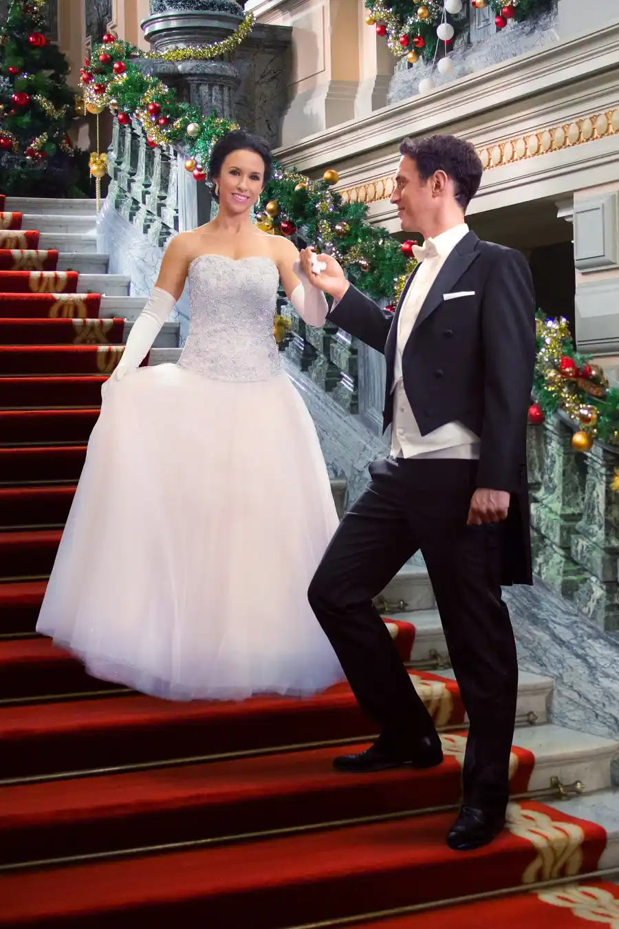 A Guide (and Unofficial Ranking) to All of Lacey Chabert’s Hallmark Movies and Franchises -- ARoyalChristmas_FinalKeyart_ImageOnly