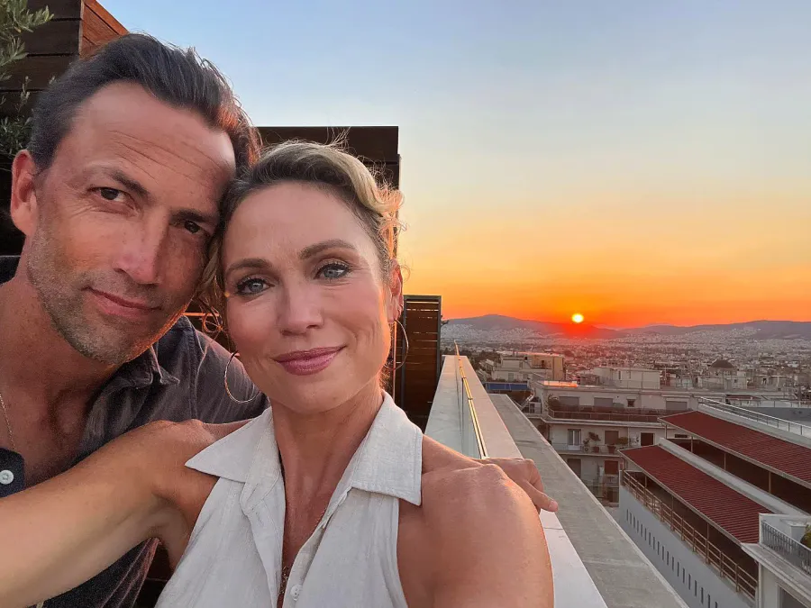 Amy Robach and Andrew Shue's Relationship Timeline