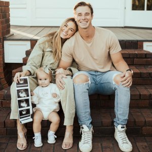 Duck Dynasty Sadie Robertson Is Pregnant Expecting Baby 2 With Husband Christian Huff Instagram
