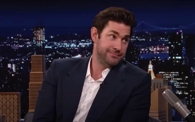 Emily Blunt and John Krasinski's Rare Quotes About Parenting, Raising Their 2 Daughters 235