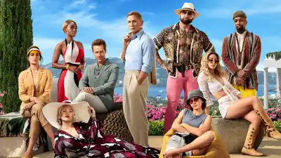 Every Celebrity Cameo in 'Knives Out' Sequel 'Glass Onion'