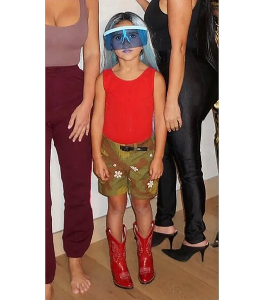 Every Time the Kardashian-Jenner Family Dressed Up As Each Other Over the Years 079