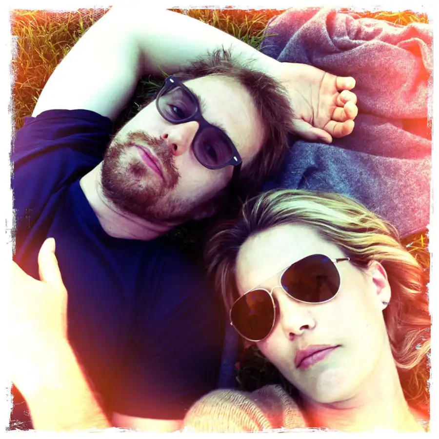 Gallery Update: Sam Rockwell and Leslie Bibb’s Timeline