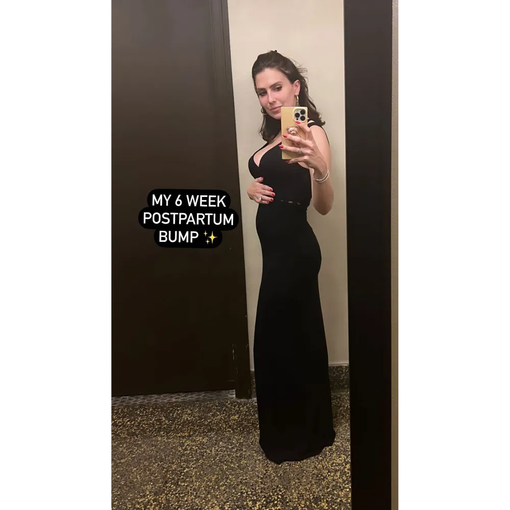 Hilaria Baldwin Shows &lsquo;6-Week Postpartum Bump&rsquo; After Giving Birth to Her 7th Child 2