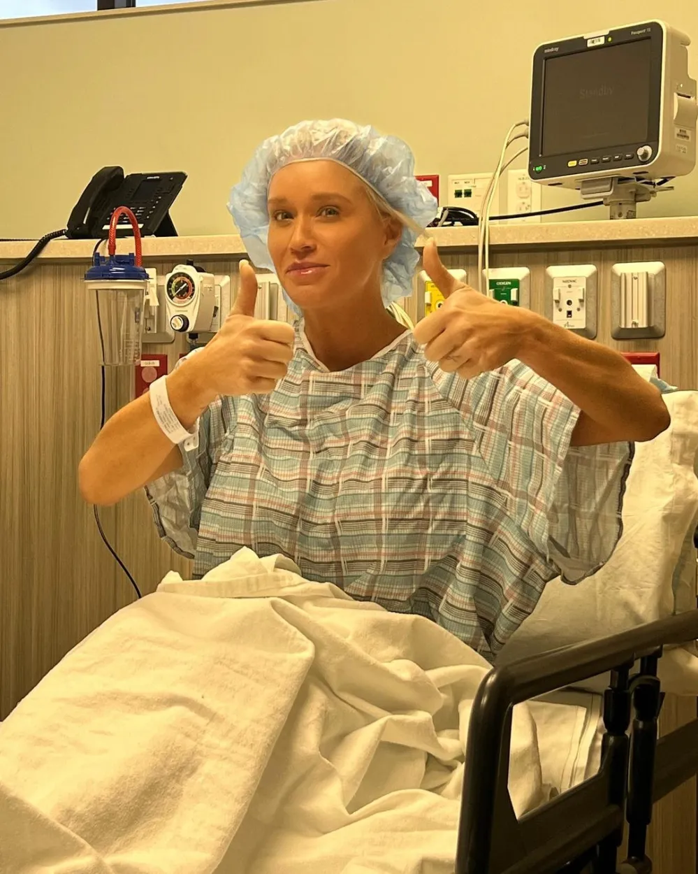 Luke Bryan&rsquo;s Wife Caroline Bryan Underwent &lsquo;Unexpected Hip Surgery'