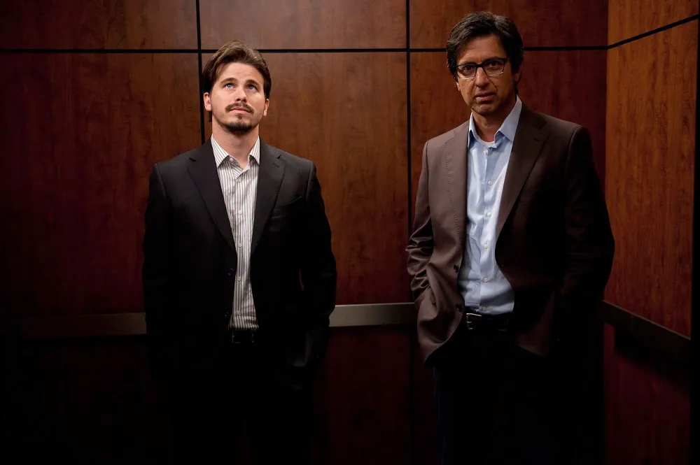 Jason Ritter Wanted Parenthood's Mark and Sarah to End Up Together Too 5 Ray Romano