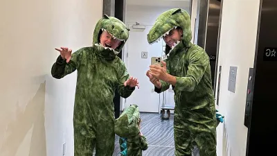 Jesse Tyler Ferguson, Justin Mikita's Photos With Kids