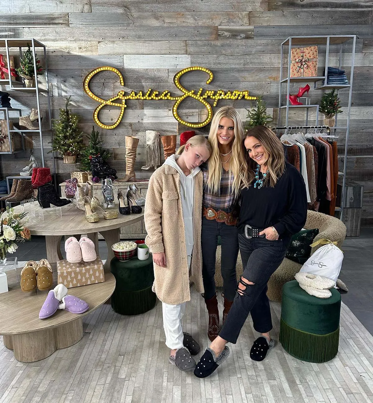 Jessica Simpson and More Celeb Parents Share 3-Generational Family Photos