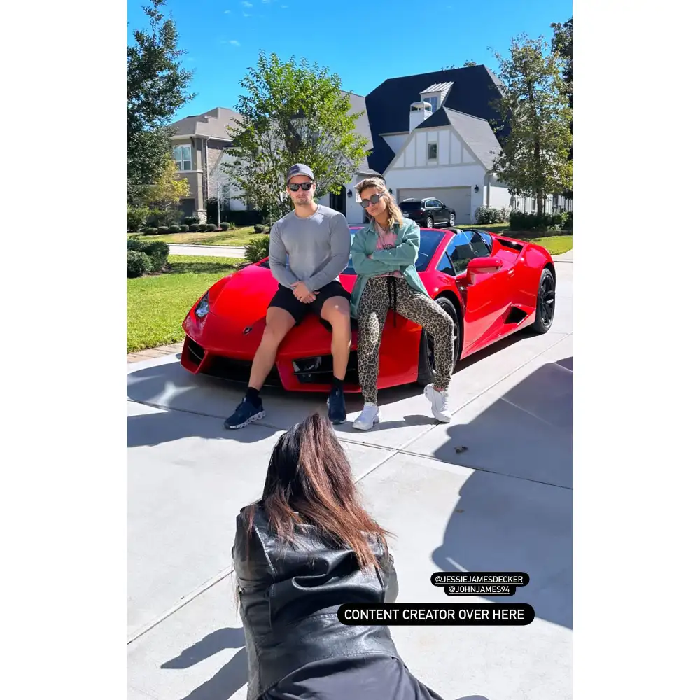 Jessie James Decker Hangs With Brother John James and Sister Sydney Bass After Family Drama