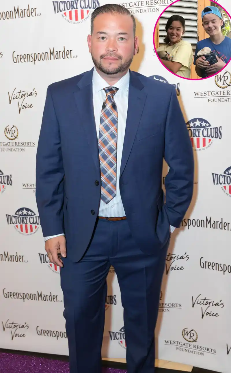 Jon Gosselin ‘Wishes’ Collin and Hannah Can ‘Fix Their Relationship’ With Mom Kate Gosselin Following Son’s Explosive Interview 459