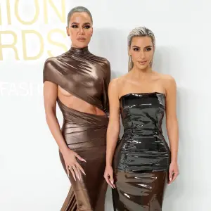 Kim Kardashian Calls Khloe Kardashian 'Skinner Than Ever' After Tristan Drama