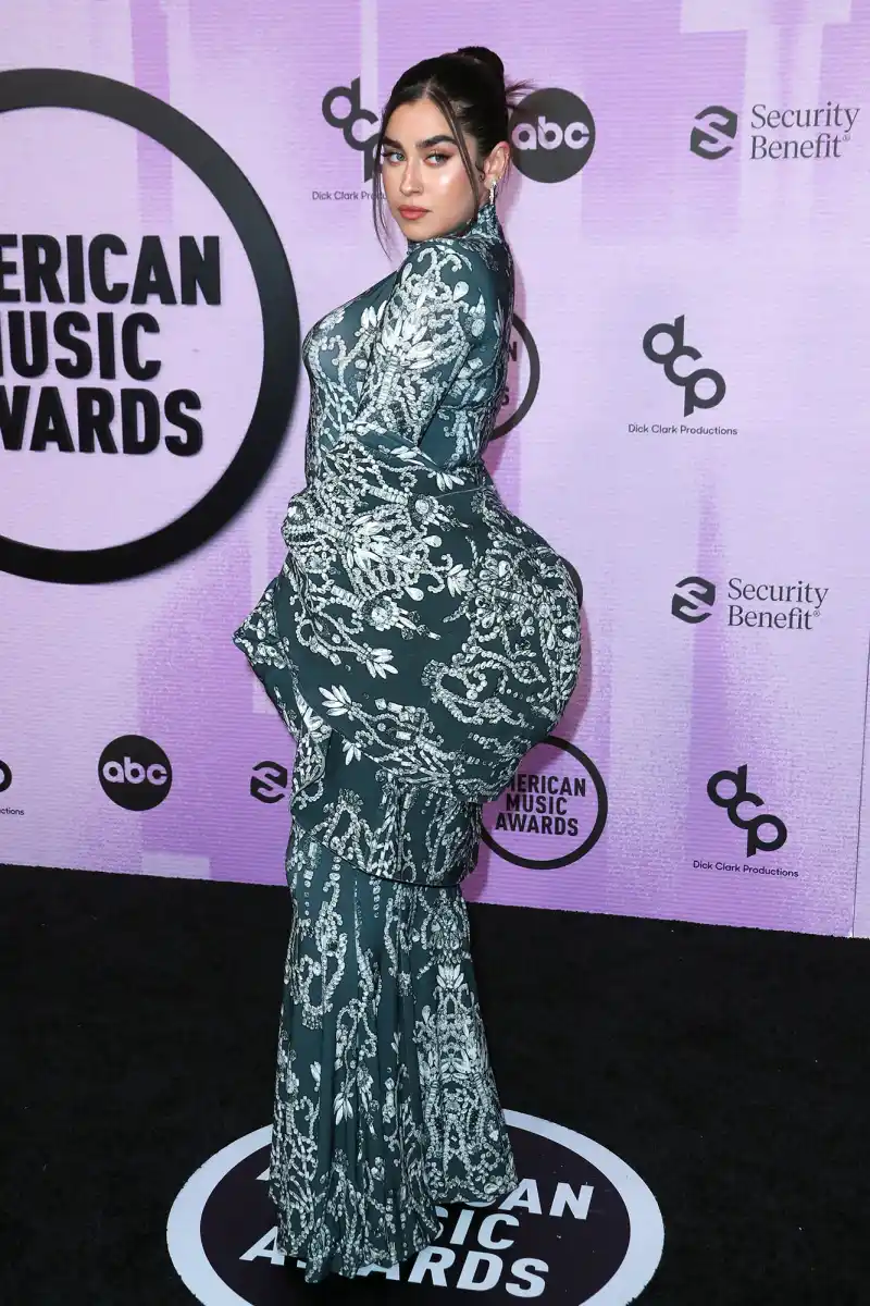 Lauren Jauregui Red Carpet AMA American Music Awards 2022