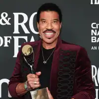 Lionel Richie to Receive Icon Award at AMAs 2022