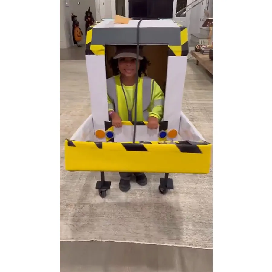 Little Garbage Collector Kim Kardashian Instagram Inside the Kardashian Jenners Family Friendly Halloween Night