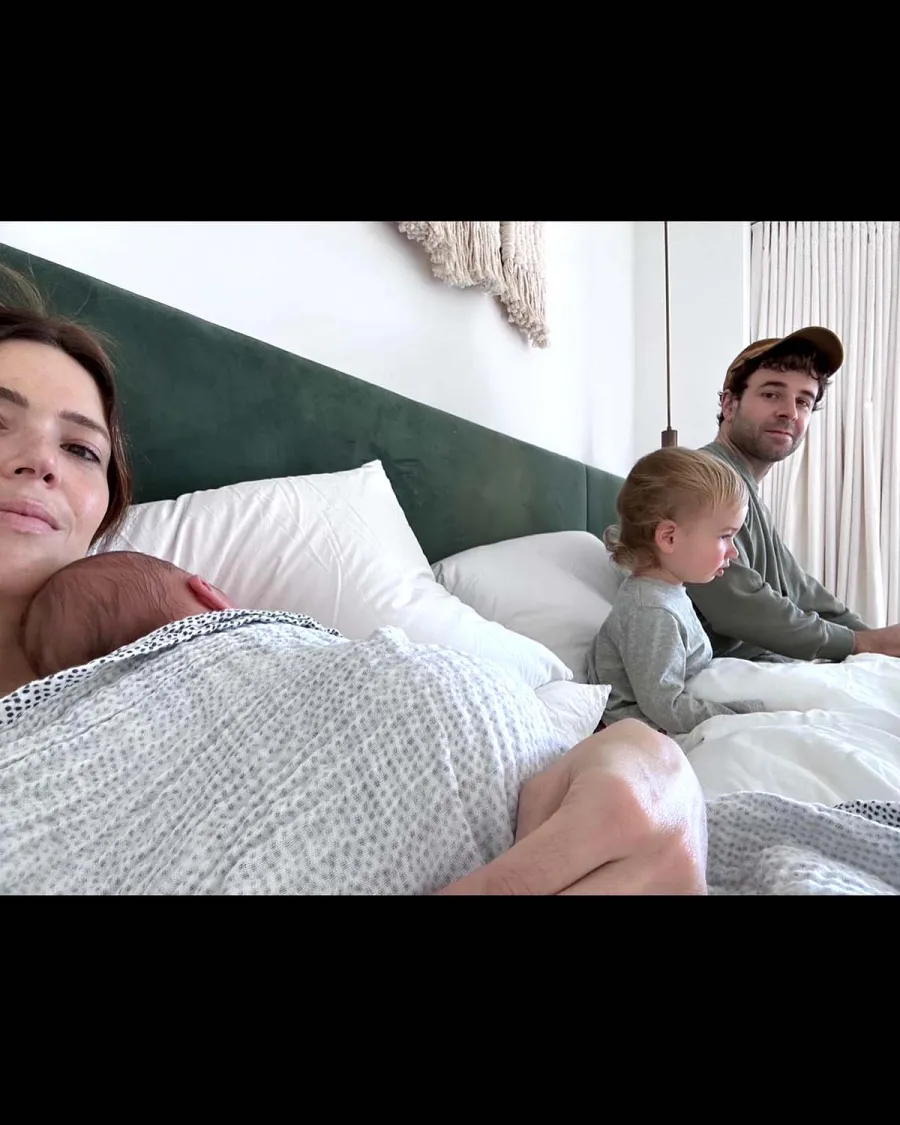 Mandy Moore Shares Sweet Family Pic on Thanksgiving