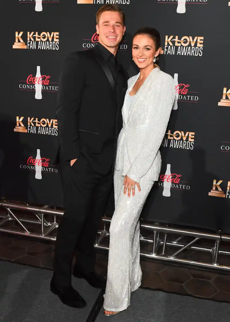 Sadie Robertson Is Pregnant Expecting Baby With Christian Huff