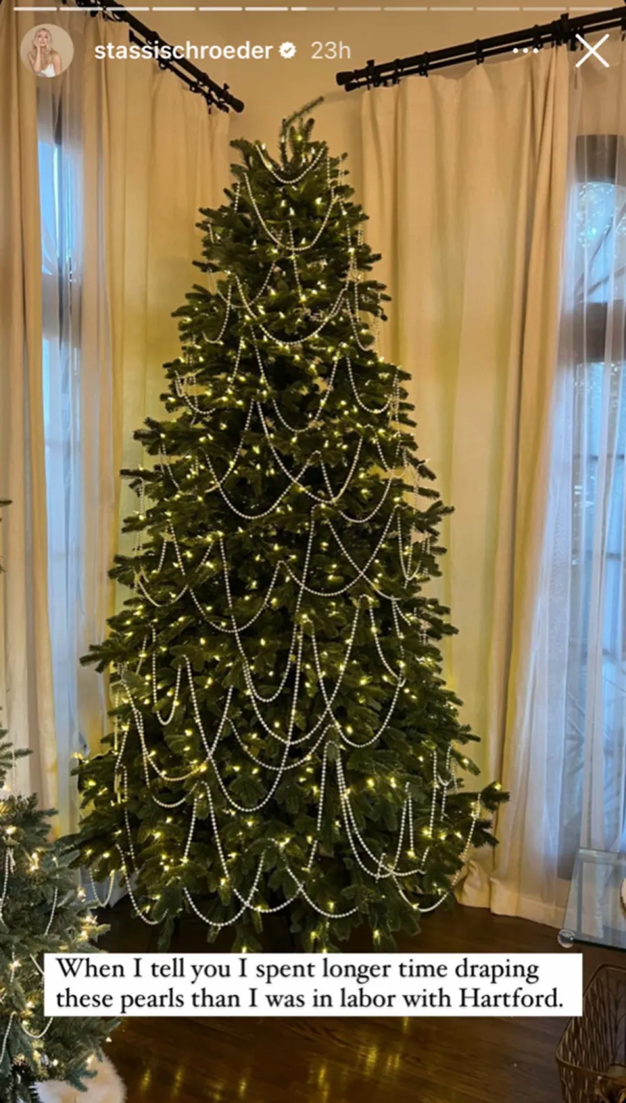 Stars Decorating Christmas 2022