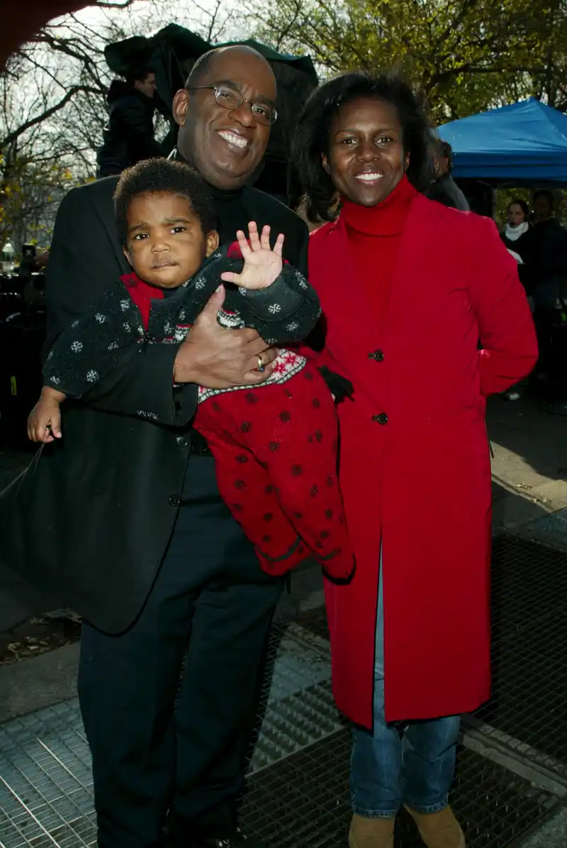 'Today Show' Anchor Al Roker and Wife Deborah Roberts- A Timeline of Their Relationship 504 MACYS THANKSGIVING DAY PARADE, NEW YORK, AMERICA - 27 NOV 2003