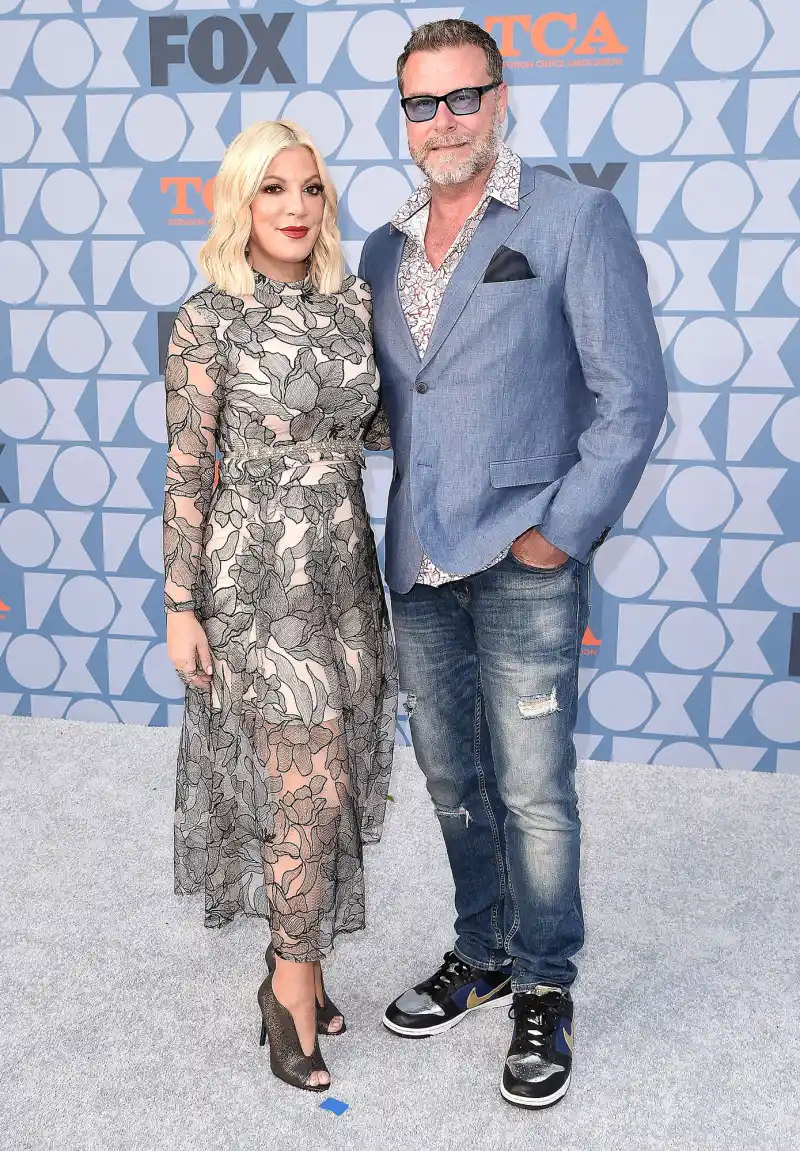 Tori Spelling Includes c in Family Holiday Card