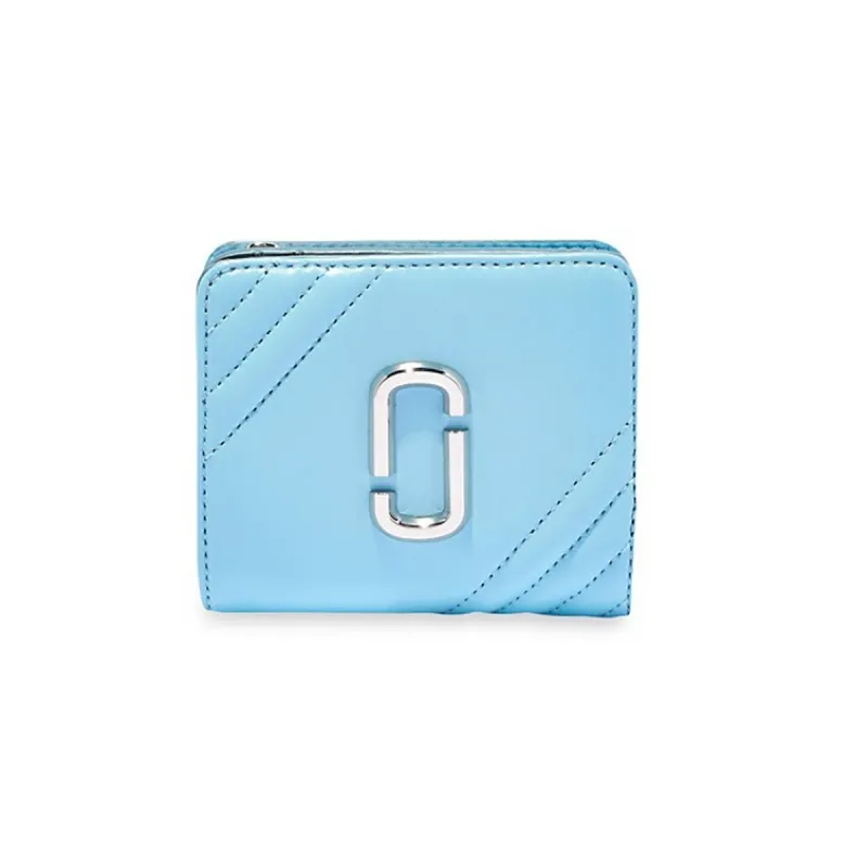 black-friday-gifts-for-women-marc-jacobs-wallet