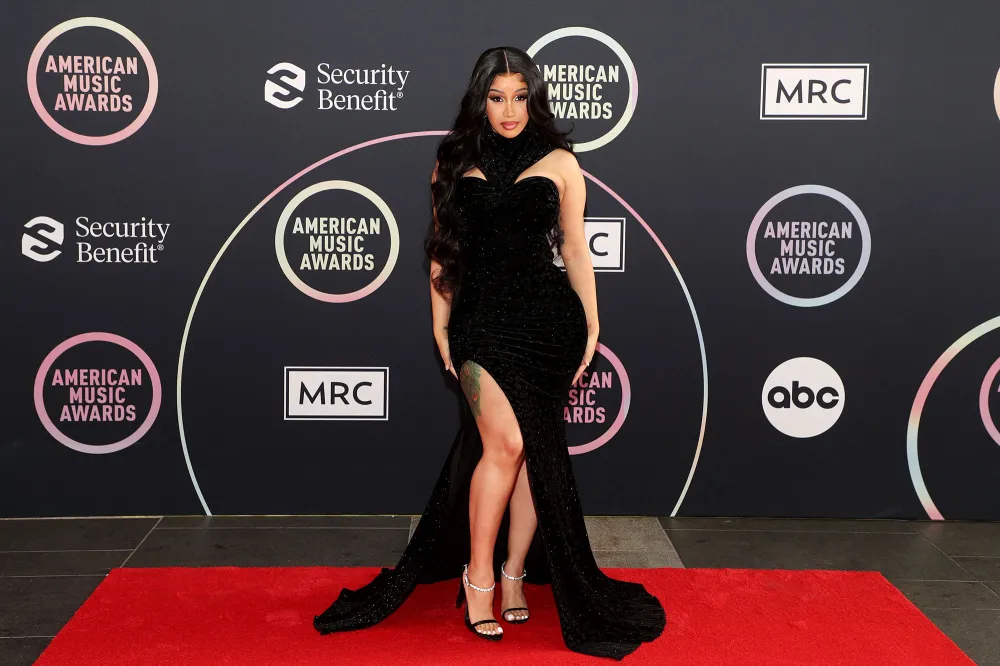 cardi b amas 2021