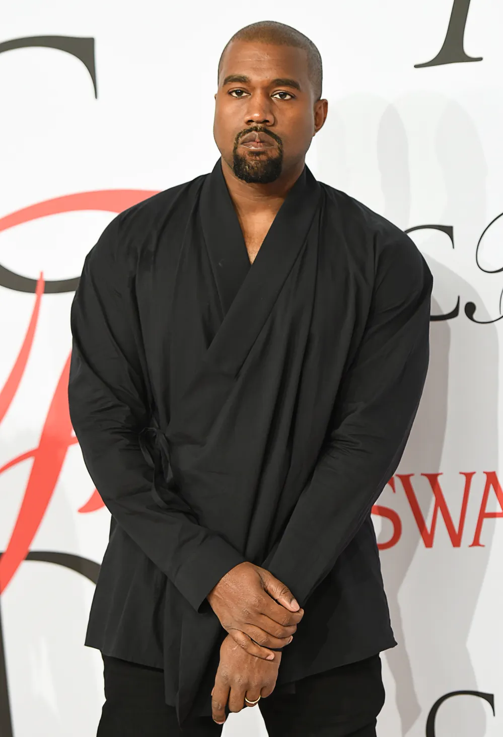 Dave Chappelle Teaches Kanye West How to Denounce Antisemitism After Scandal to &lsquo;Buy Yourself Some Time&rsquo;