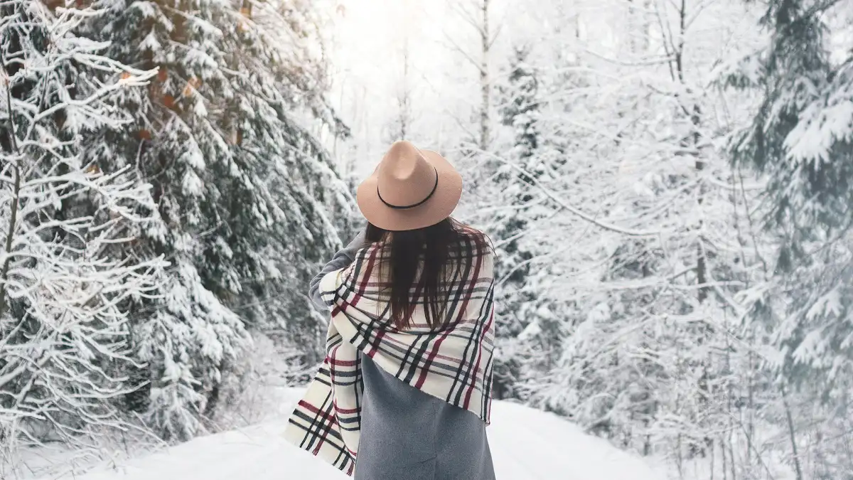 holiday-fashion-cyber-deals-amazon