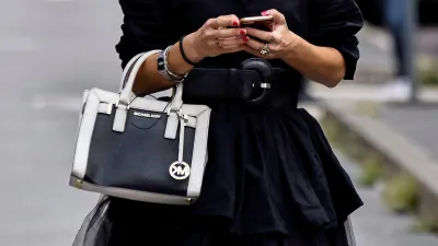 nordstrom-handbag-deals