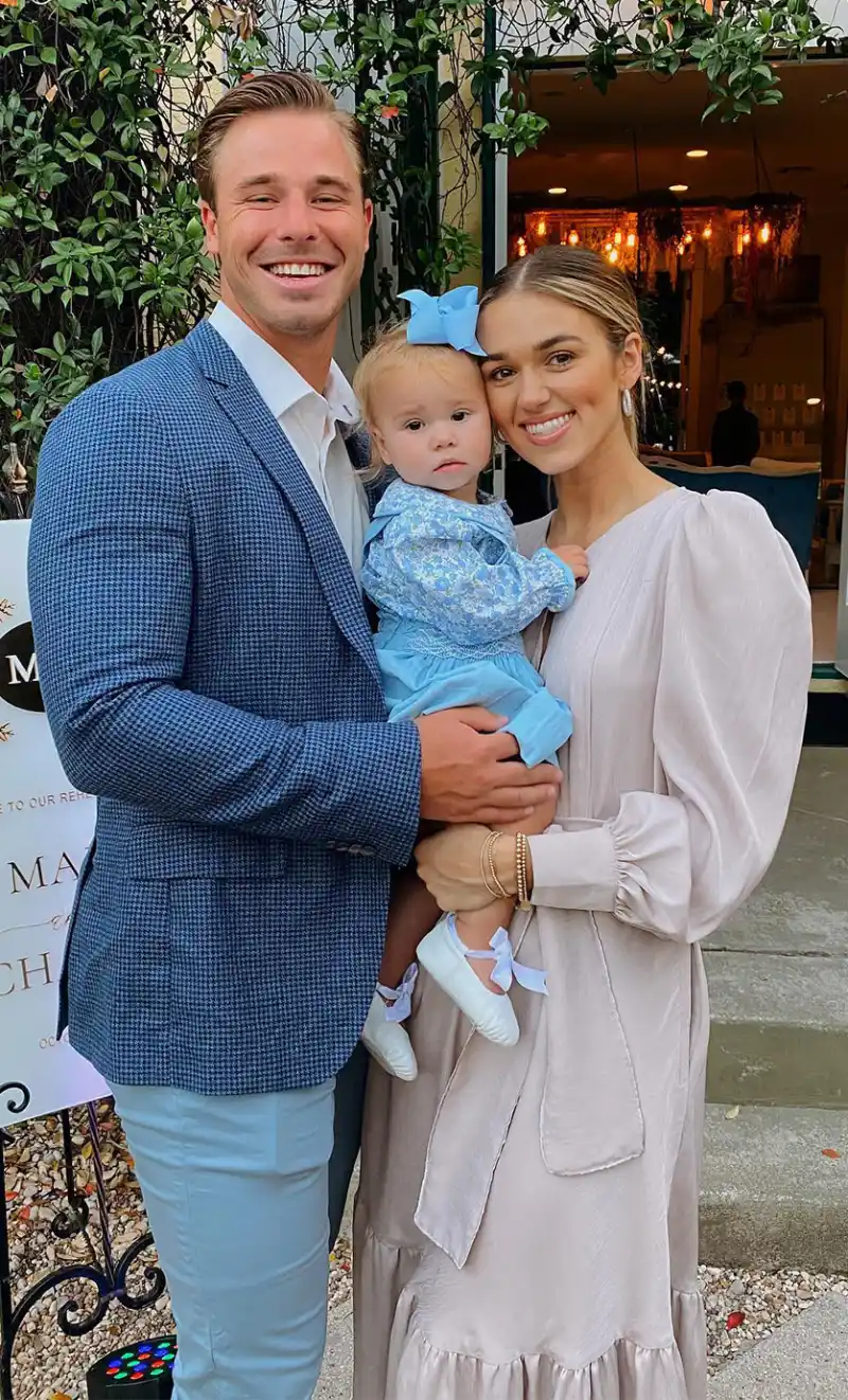 Sadie Robertson Gives Birth