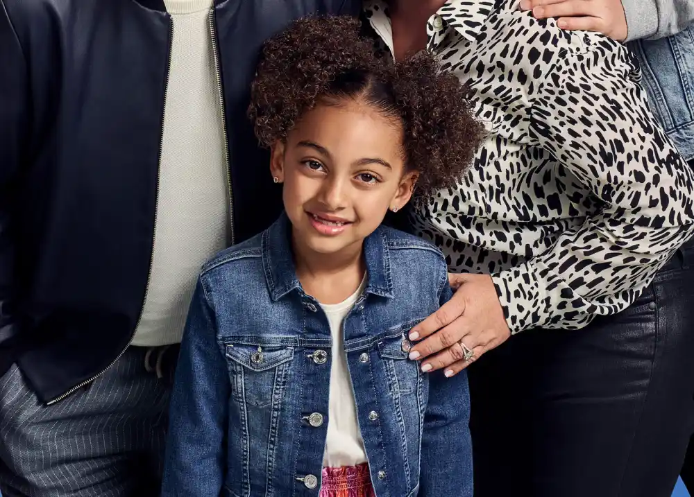 ​Todd and Julie Chrisley Break Silence Over 'Misleading Narrative' Surrounding Custody of Adopted Daughter Chloe Promo- Todd and Julie Are 'Saddened' Over Drama Surrounding Adopted Daughter Chloe 832