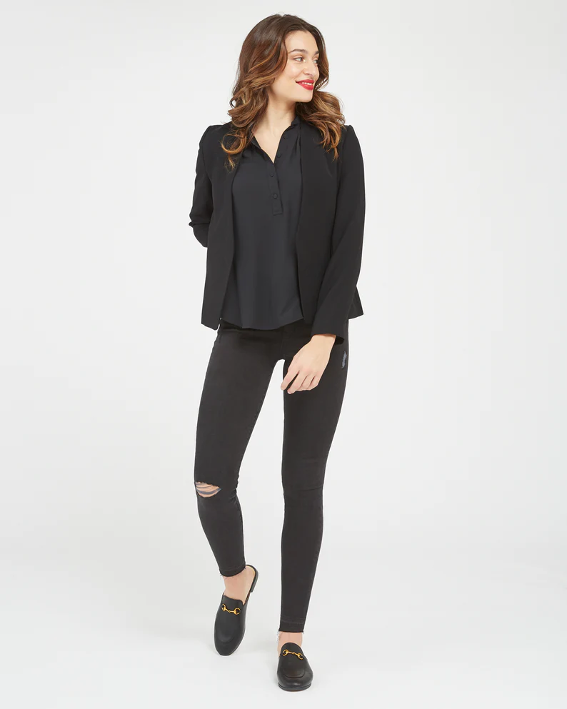 distressed skinny jeans