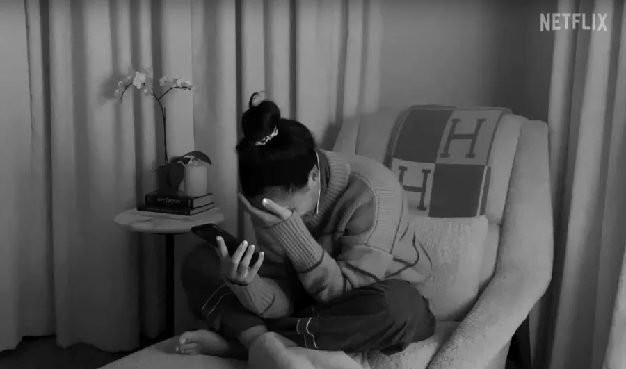 All of Meghan and Harry’s Personal, Never Before Seen Photos in Doc head in hands