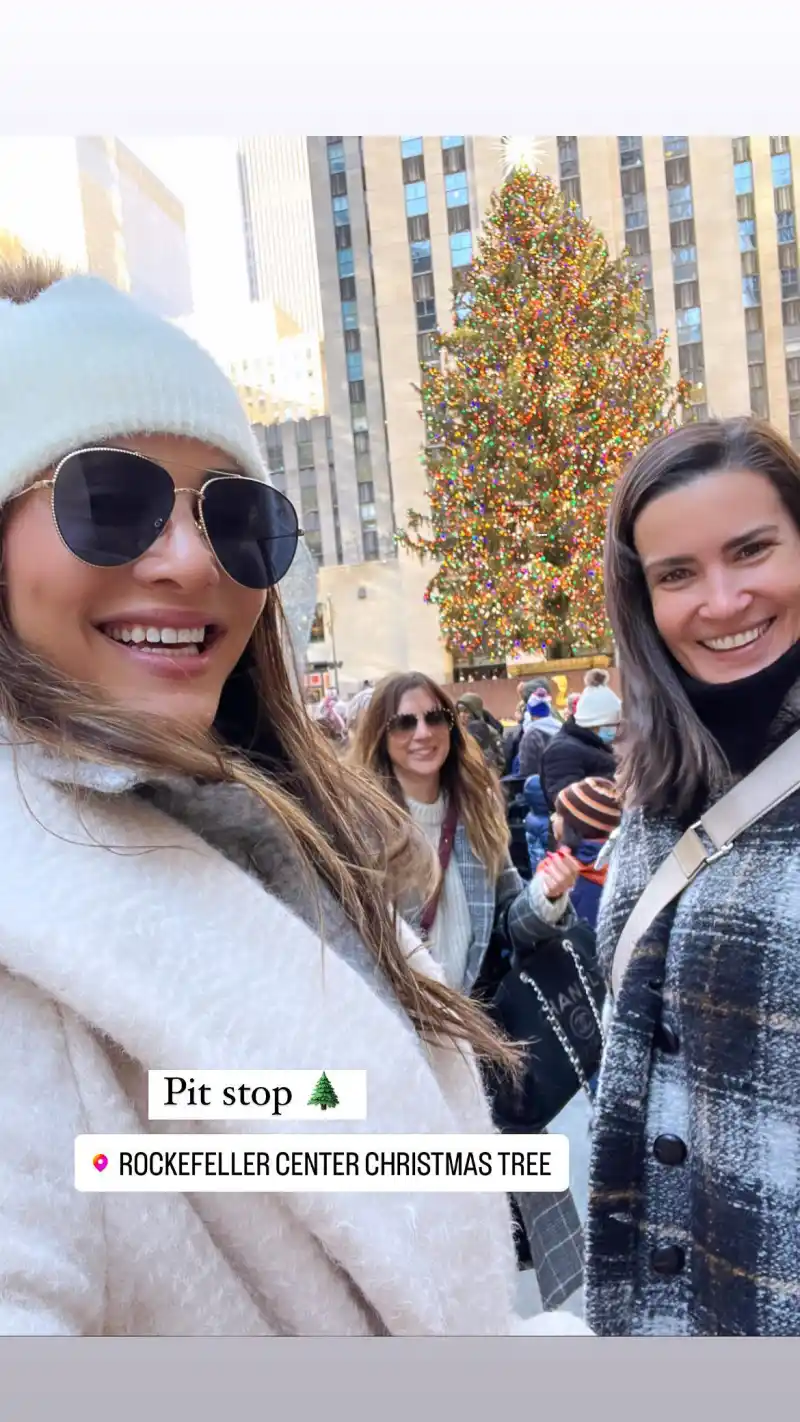 Bachelorette’s Andi Dorfman Goes Dress Shopping for Wedding to Fiance Blaine Hart- See the Photos - 152