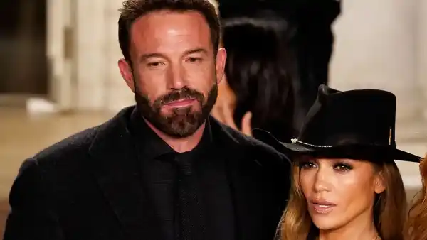 Ben Affleck Sings Christmas Karaoke With Jennifer Lopez at Star-Studded Holiday Bash