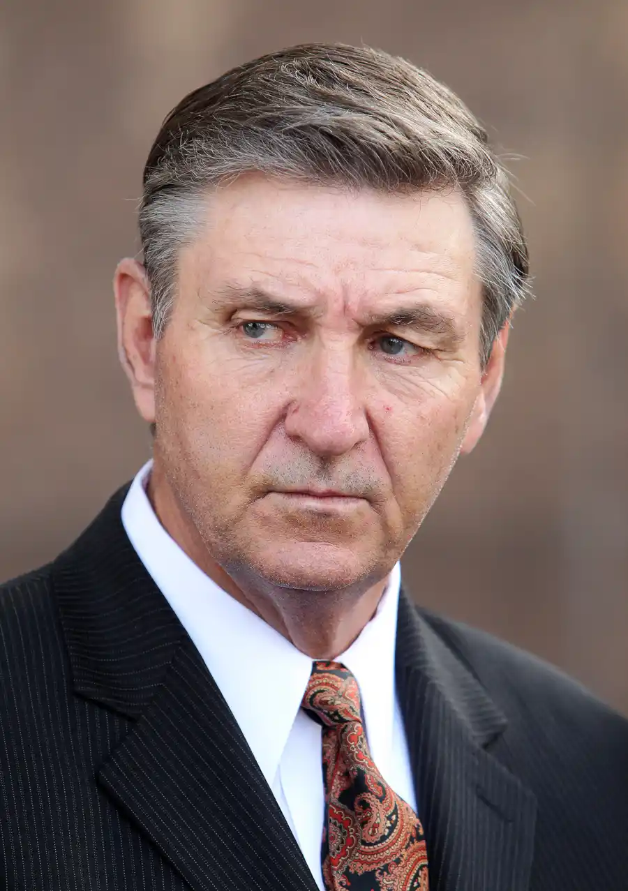 Britney Spears’ Ups and Downs With Dad Jamie Spears Over the Years - 074