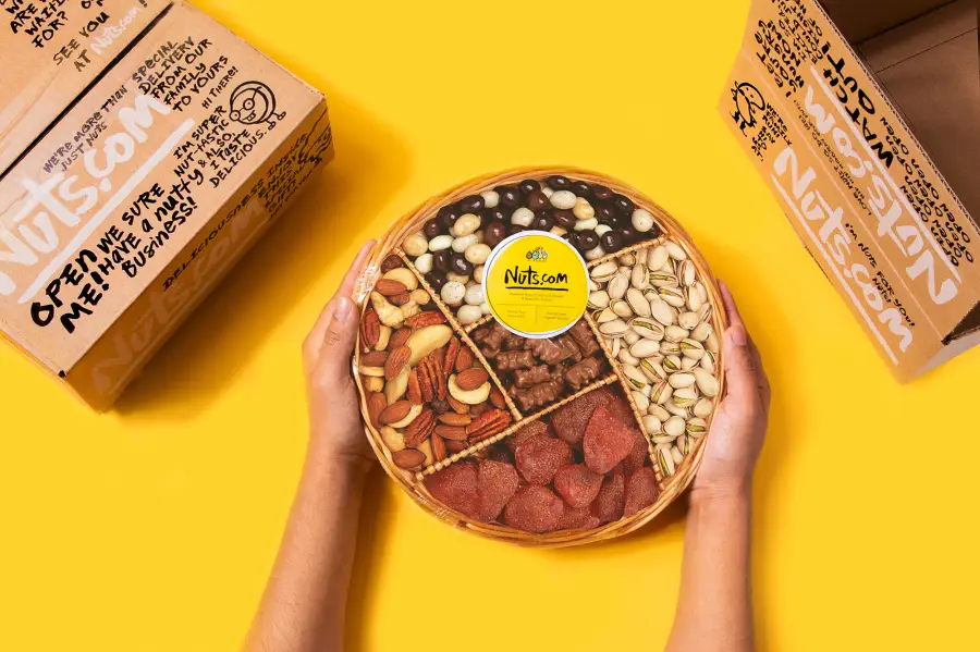 Buzzzz-o-Meter- Le Creuset's Chocolate-Inspired Pot, Vegan BBQ and More 616