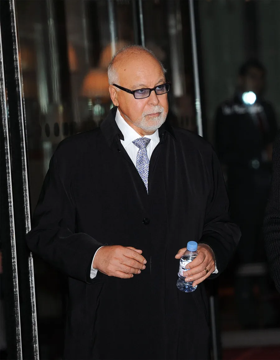 Celine Dion and Rene Angelil's Relationship Timeline - 025 Celine Dion Sighting - Paris, France - 14 Nov 2013